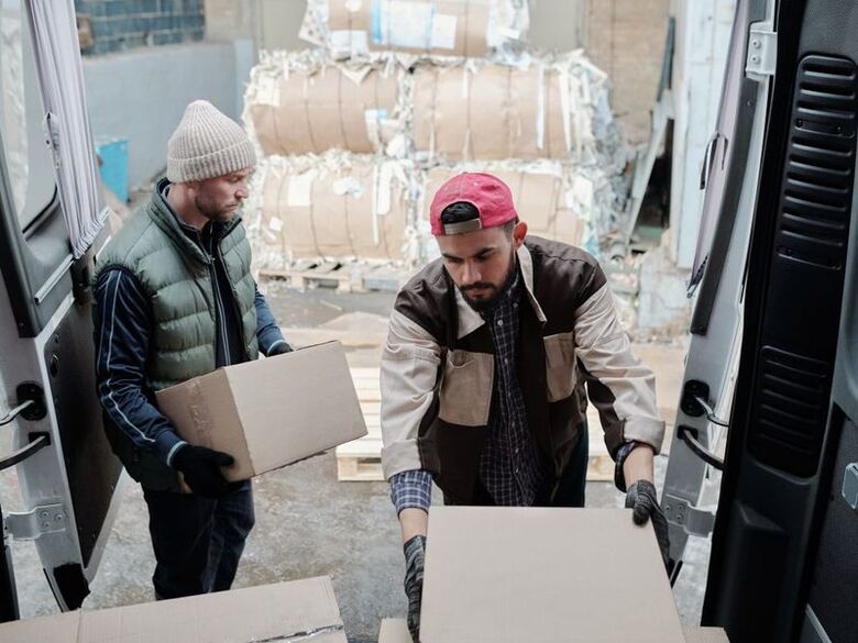 Loading & Unloading in Delaware
